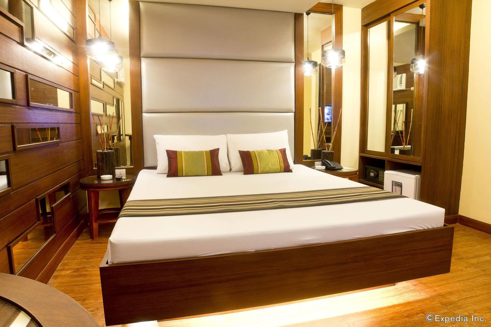 Hotel 2016 Manila Dış mekan fotoğraf
