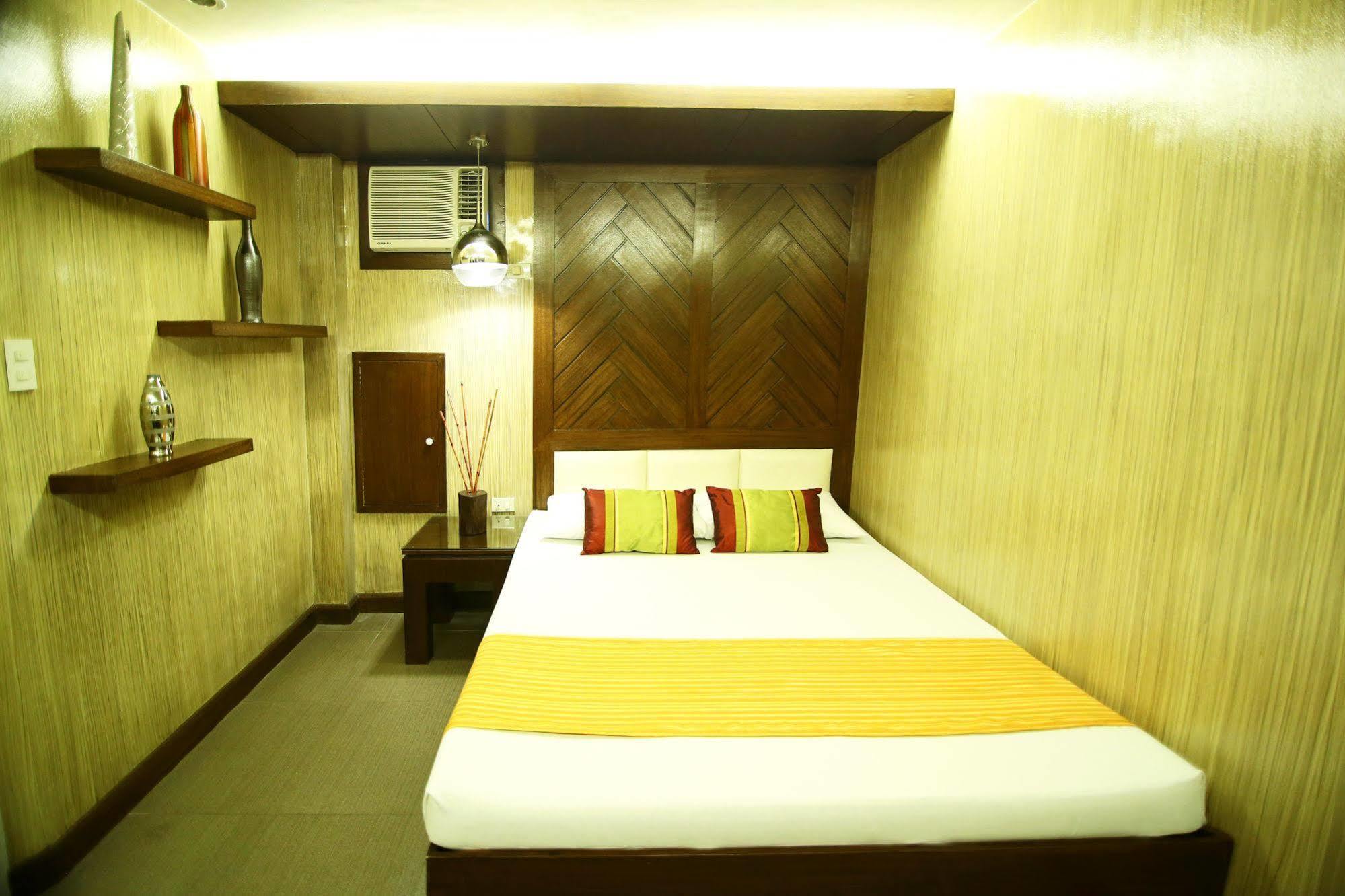 Hotel 2016 Manila Dış mekan fotoğraf