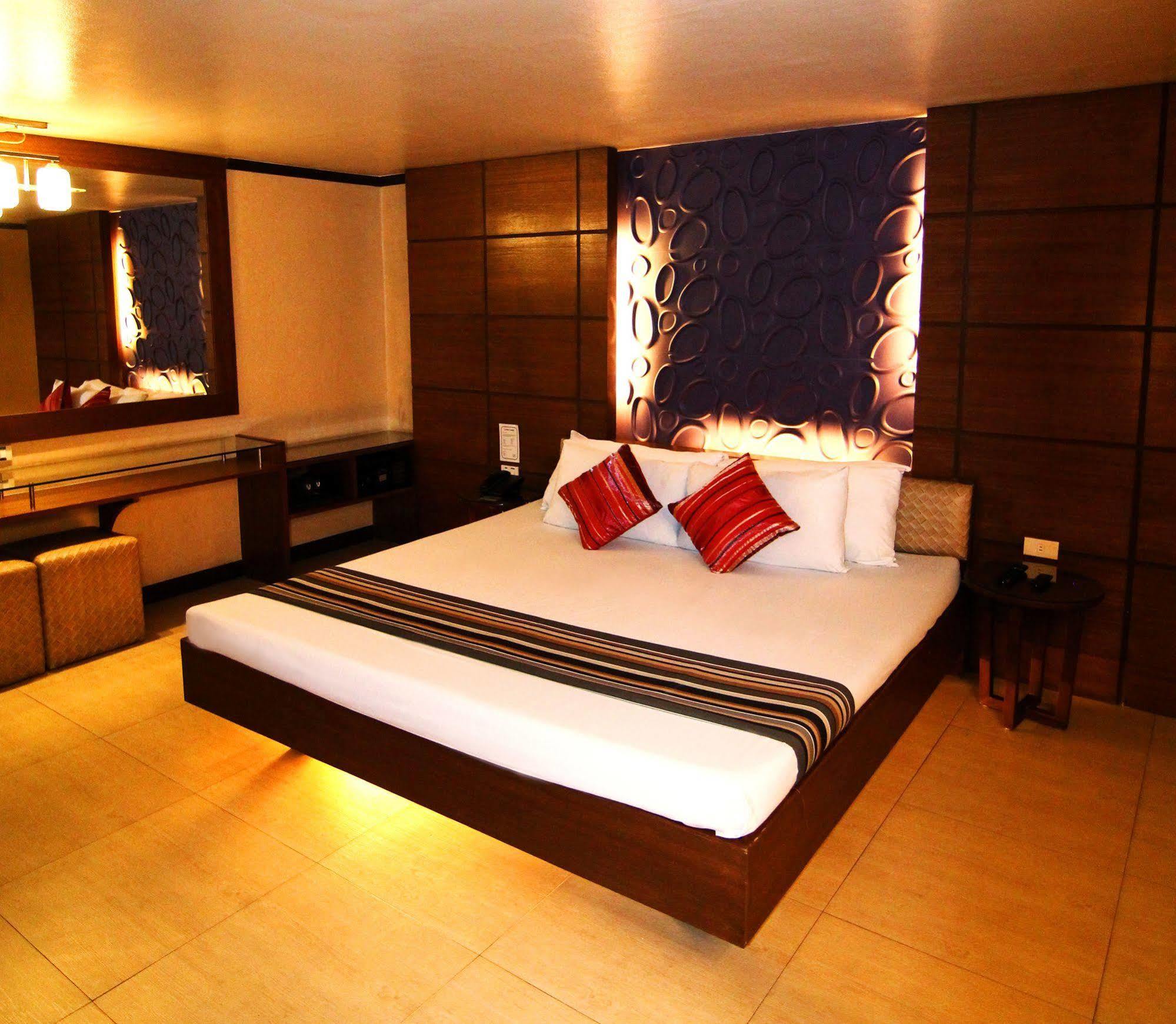 Hotel 2016 Manila Dış mekan fotoğraf