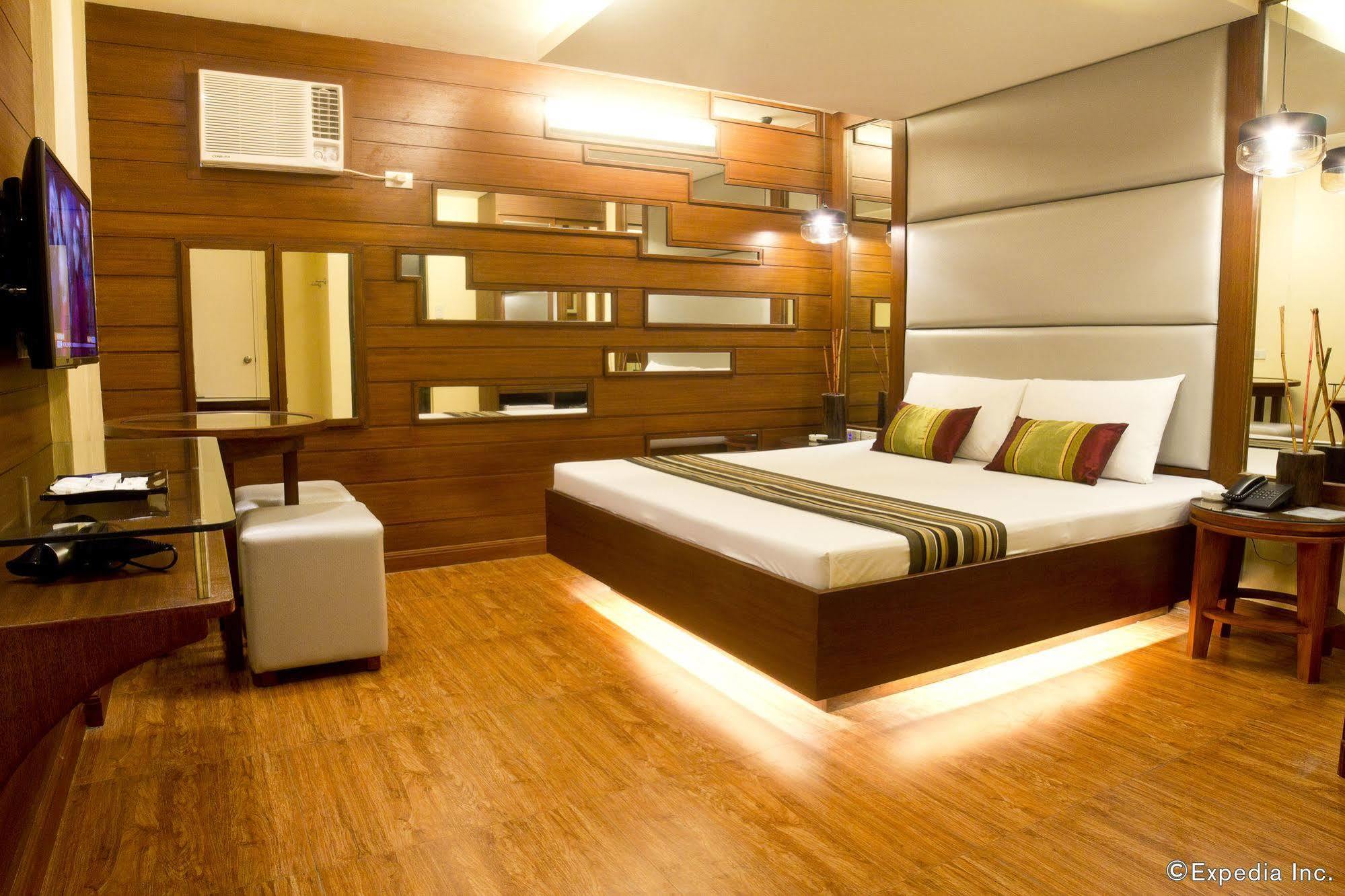 Hotel 2016 Manila Dış mekan fotoğraf